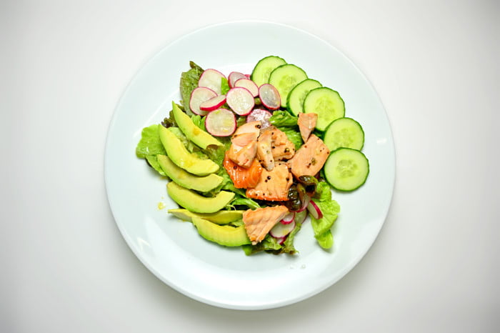 avocado salmon superfoods for baby boomers